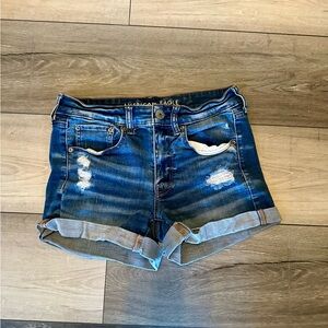 American Eagle Outfitters Distressed Blue Jean Shorts size 6